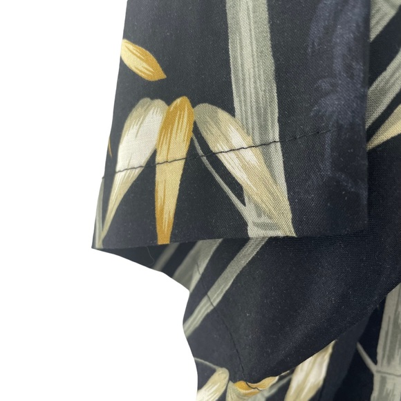 Hilo Hattie Vintage 80's 100% Rayon Short Sleeve Button Down Aloha Shirt Large - Picture 8 of 10